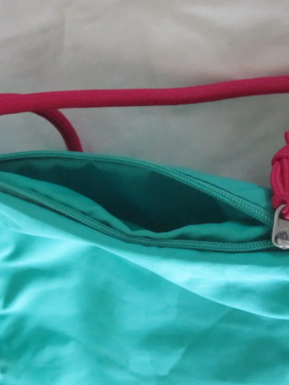 Nike Backpack Tote Duffel bag, Gym, Beach, Kids, Sports - purple/teal